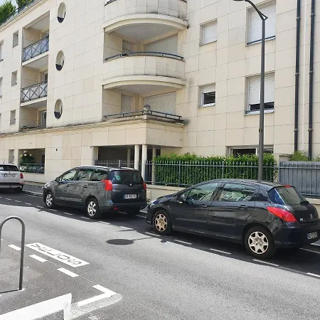 Terrasse Centre Perseval * Reims